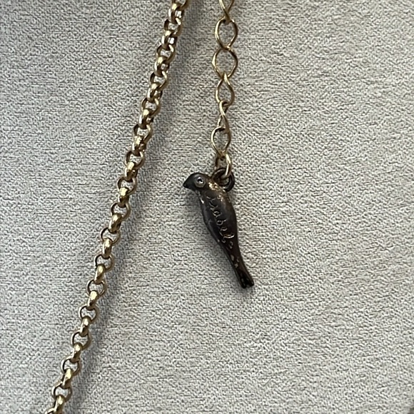 Chloe & Isabel Flower & Pearl Necklace - Picture 4 of 4